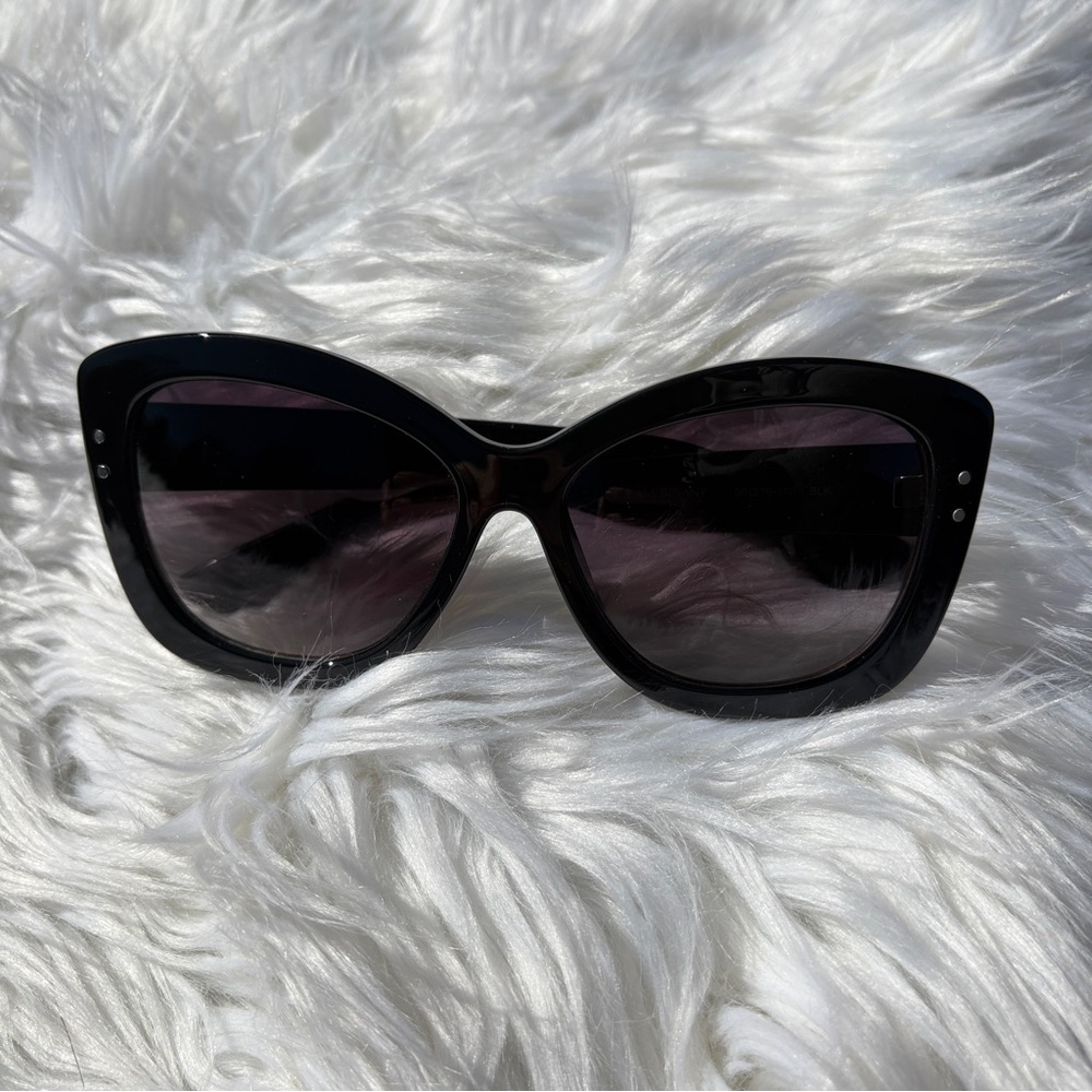 🔵 Lane Bryant Black Sunglasses